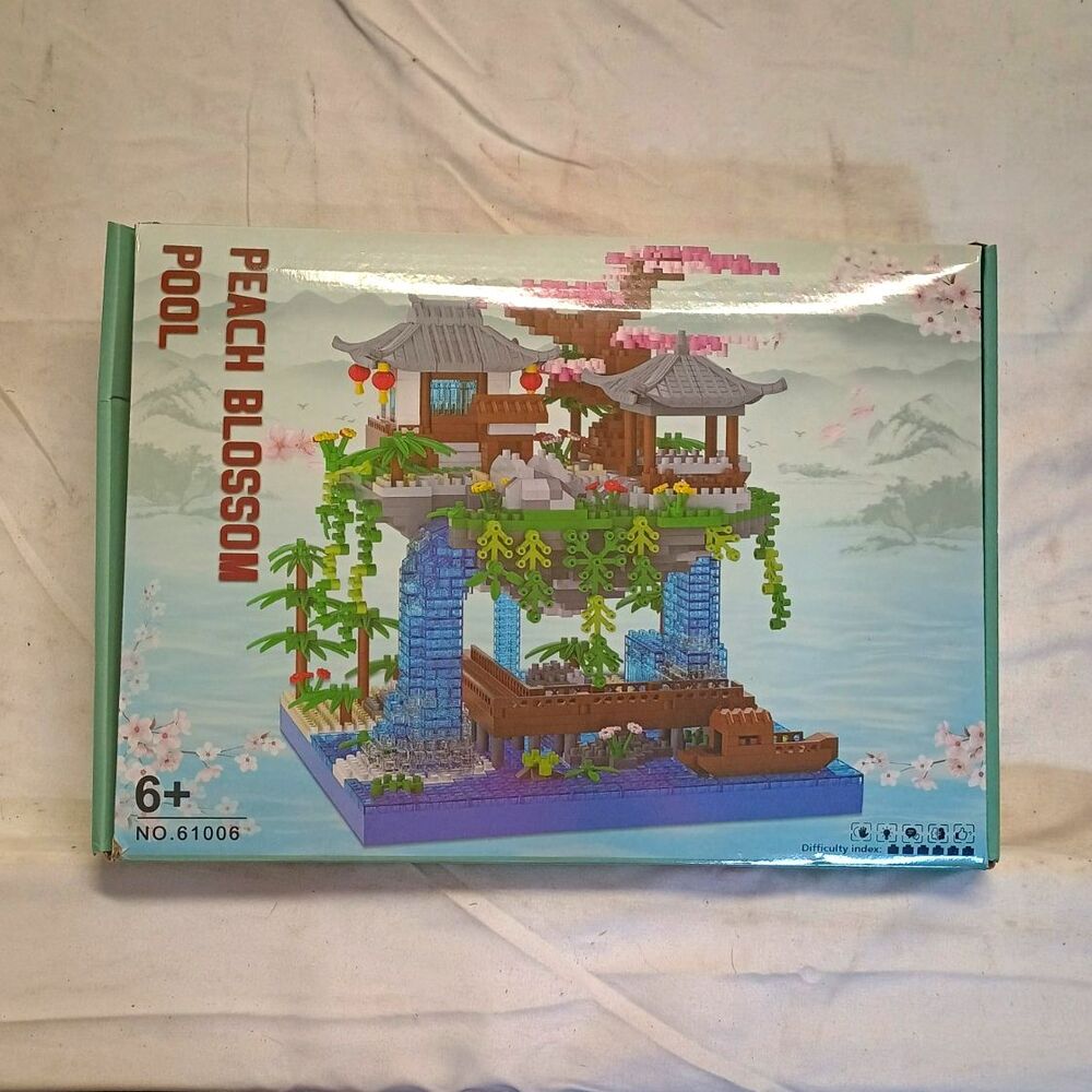 Peach Blossom Pool 61006 Micro Building Blocks Chinese Garden New Open Box